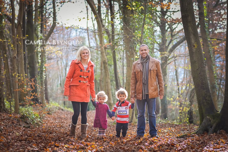autumn natural family children photography Gloucestershire photographer
