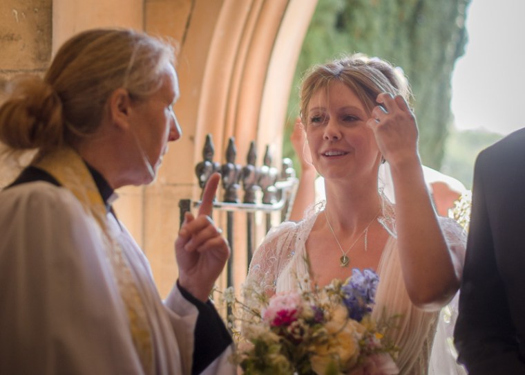 natural wedding photography Gloucestershire