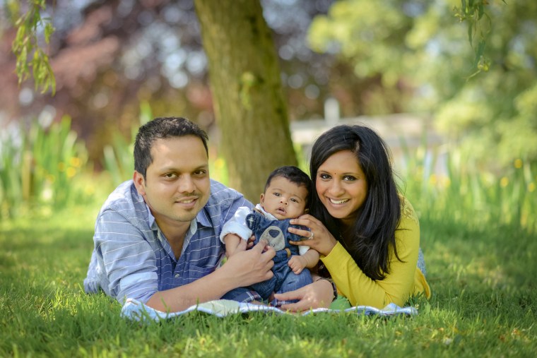 beautiful natural family photography Matara tetbury