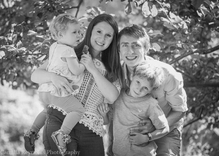 outdoor family photo shoot Gloucestee Cheltenham Cotswolds