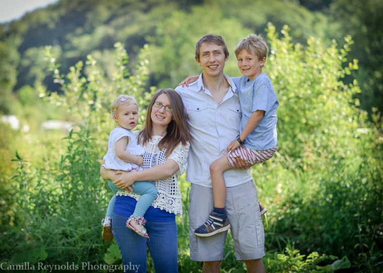 beautiful natural family photography Cotswolds 
