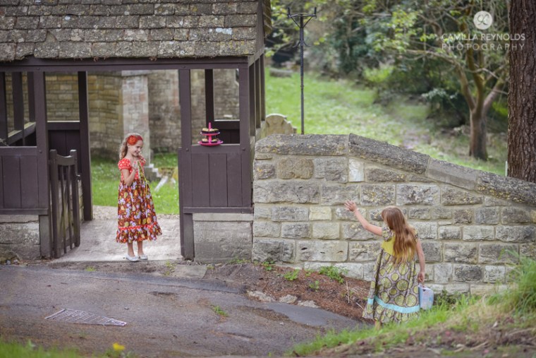 creative children photo shoot Cotswolds girls and cupcakes