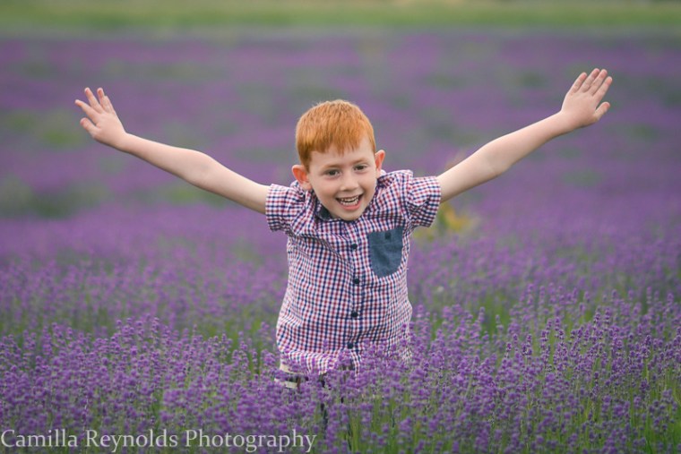 natural family photo shoot Cotswolds outdoor children photography