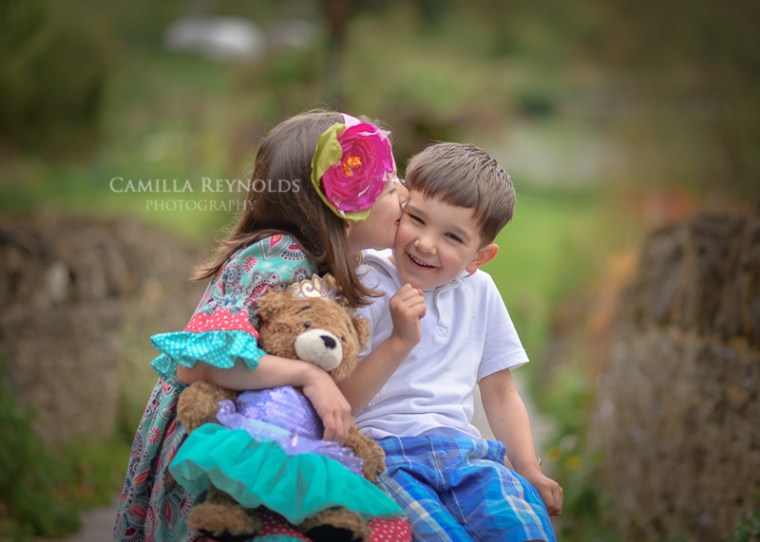 outdoor children photography Cotswolds Gloucestershire