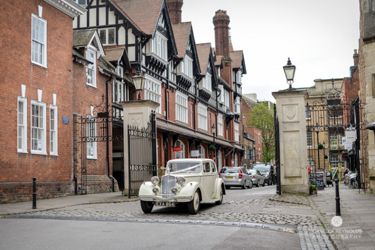 Gloucester Cathedral wedding car Stroud photographer