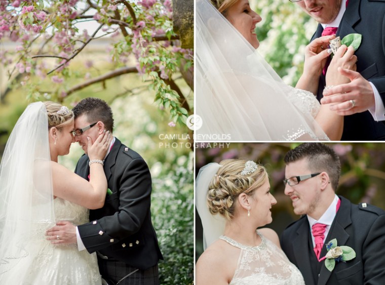 natural wedding photography Gloucseter Cathedral