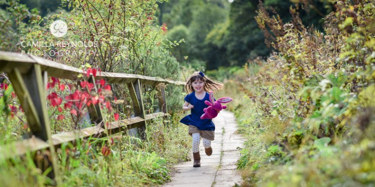 natural children girl photography Gloucestershire