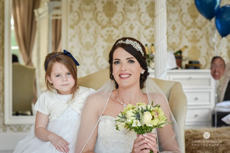 Cotswold wedding Eastington park natural wedding photographer