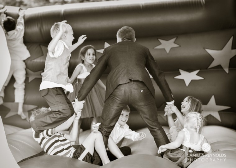 Gloucestershire_wedding_stroud_the hill (78)