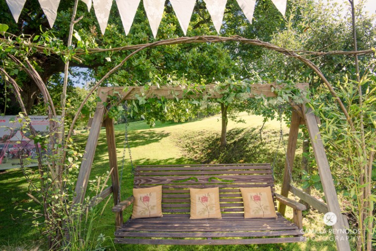 owlpen manor wedding photographer