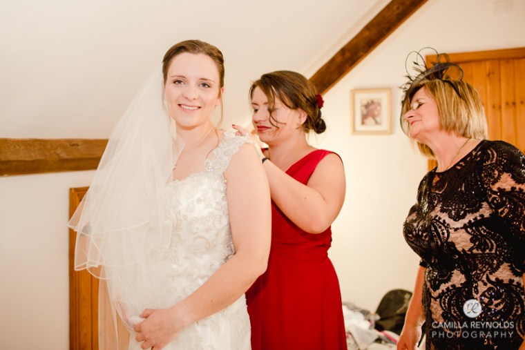 stone-barn-weddings-cotswold-photographer-16