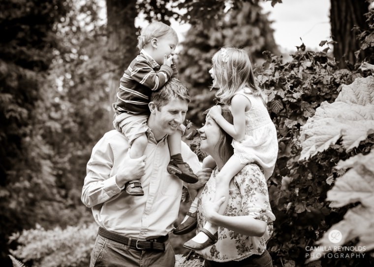 family photo shoot Cotswolds photographer (18)