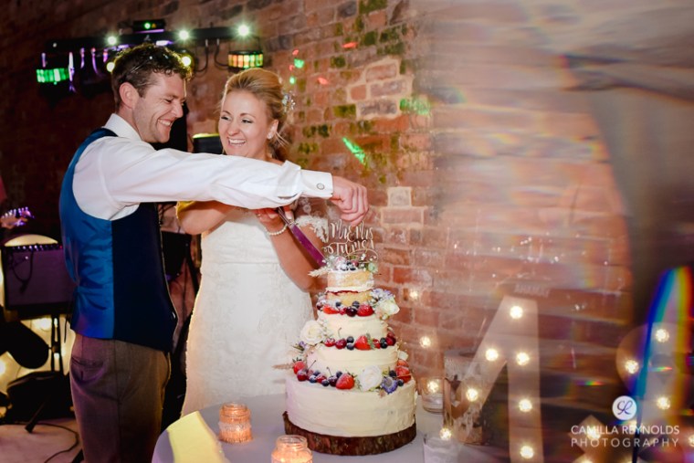 wedding photographer Cotswolds barn (109)