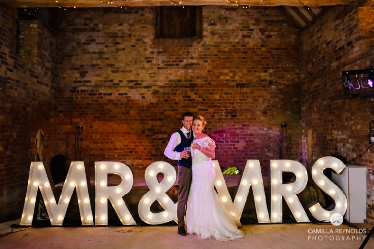 wedding photographer Cotswolds barn (75)