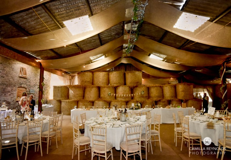 wedding photographer Cotswolds barn (78)