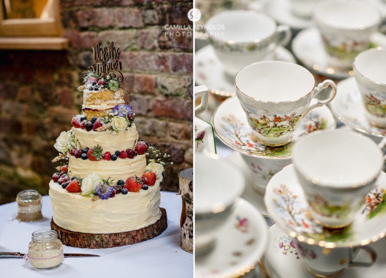 wedding photographer Cotswolds barn (81)