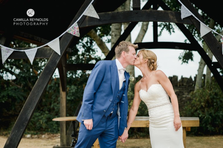 cotswold wedding photographer the old lodge minchinhampton (27)