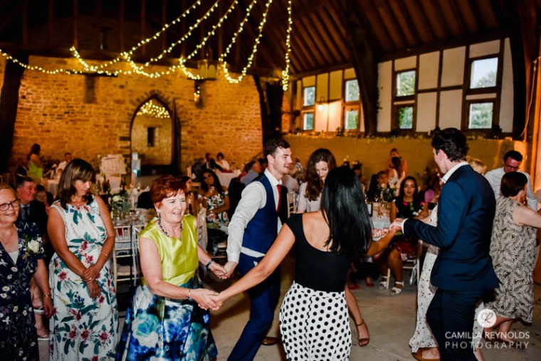 Gloucestershire Brockworth court barn wedding photography (31)