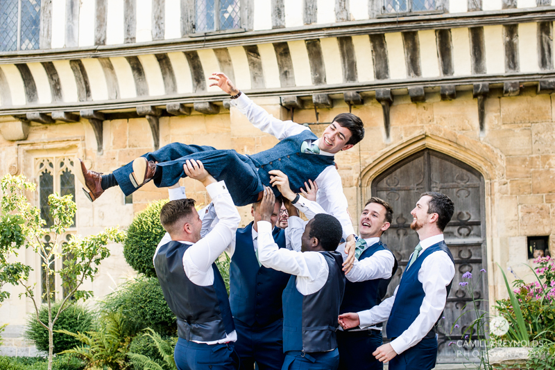 Gloucestershire Brockworth court barn wedding photography (7)