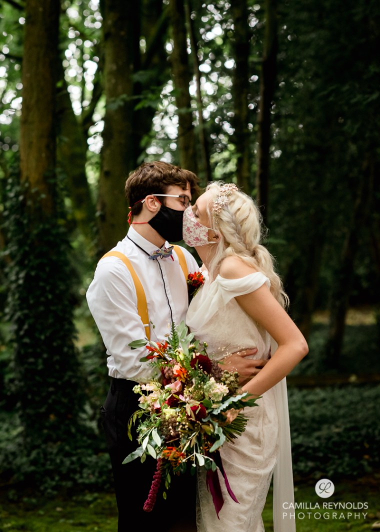 covid wedding face mask photography