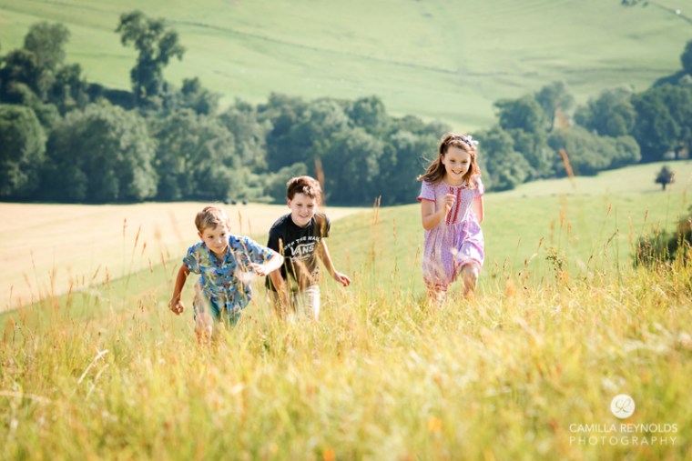Gloucestershire family wedding photographer