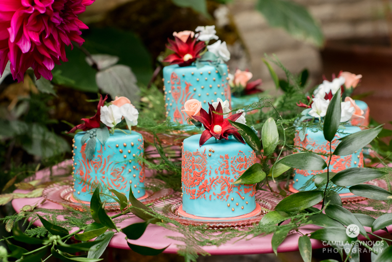 wedding cakes cotwold photographer