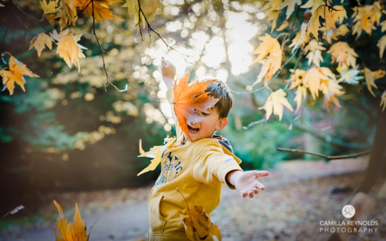 autumn children photo shoot session Westonbirt Arboretum Gloucestershire