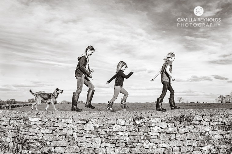 children damily pet fun photo session shoot Cotswolds