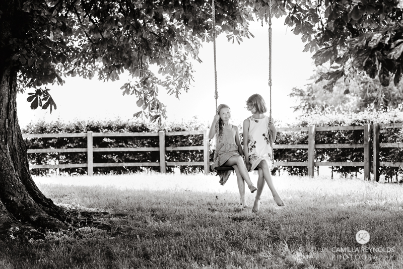 children photo shoot black and white