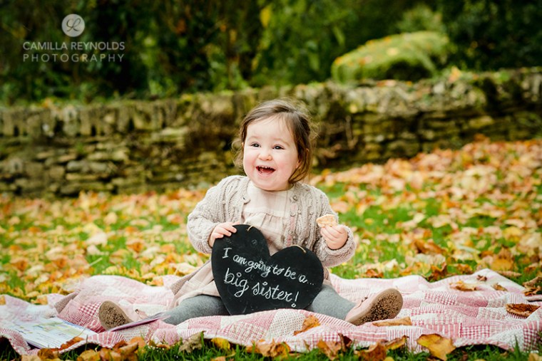pregnancy announcement photography