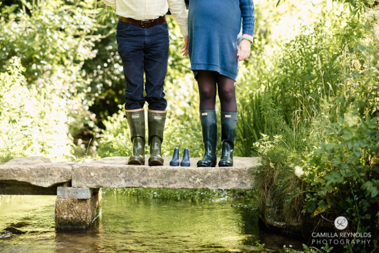 pregnancy baby announcement photo shoot Cotswolds