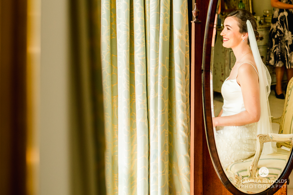 bride in the mirror creative wedding photography cotswolds matara centre