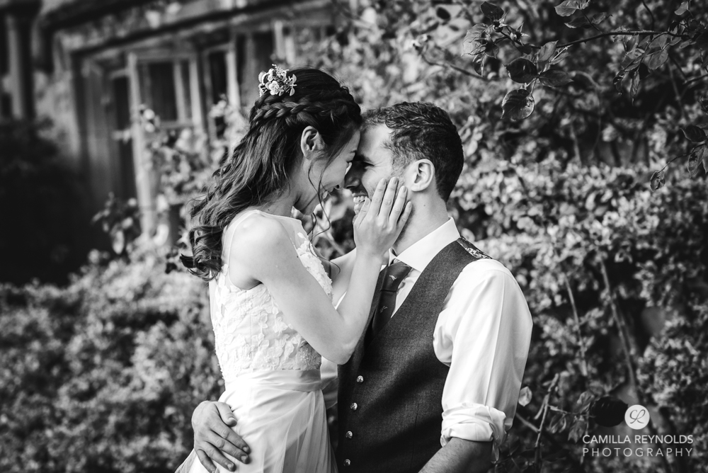 bride and groom natural wedding photography uk