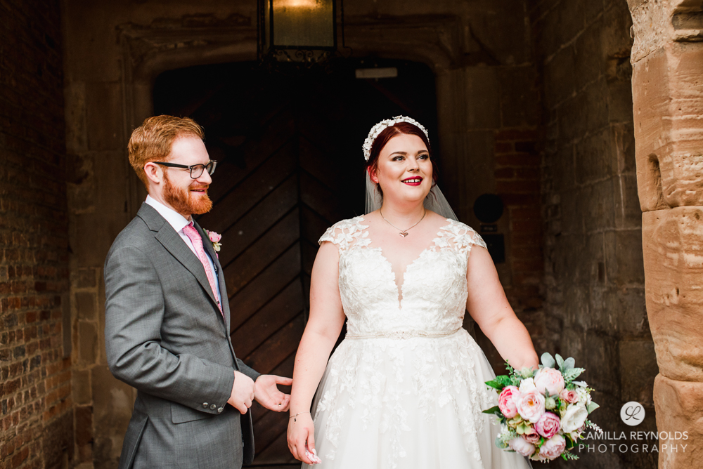 bride and groom uk natural wedding photography