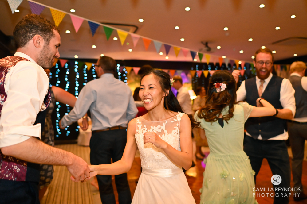 ceilidh barn dancing natural wedding photography cotswolds