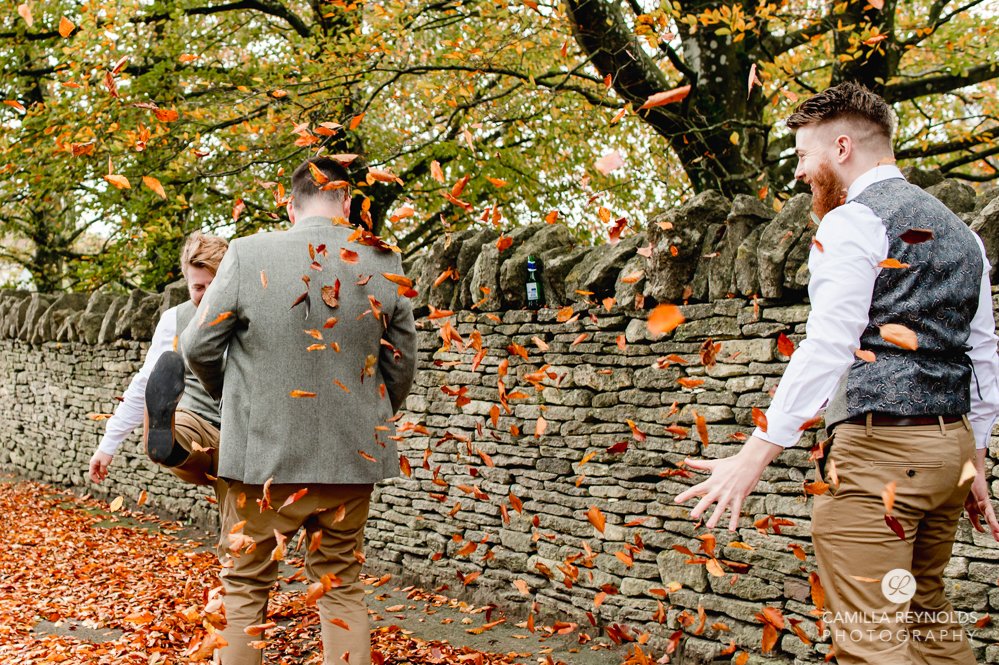 fun relaxed autumn wedding wiltshire photography