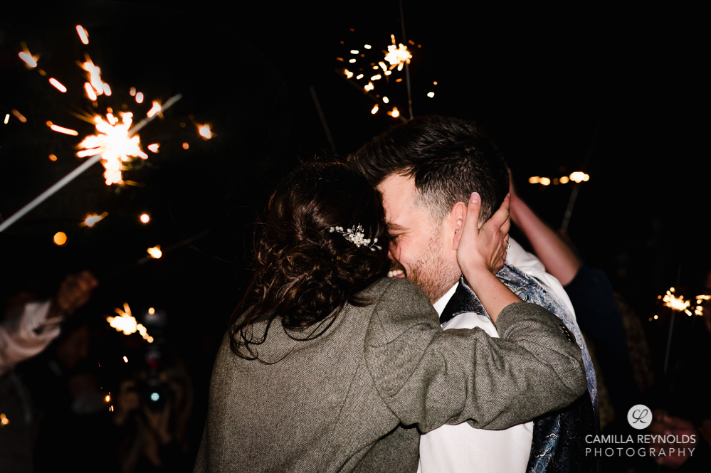 wedding photo ideas natural photography sparklers
