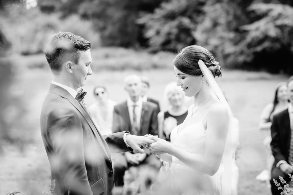 exchange of rings outdoor wedding cotswolds