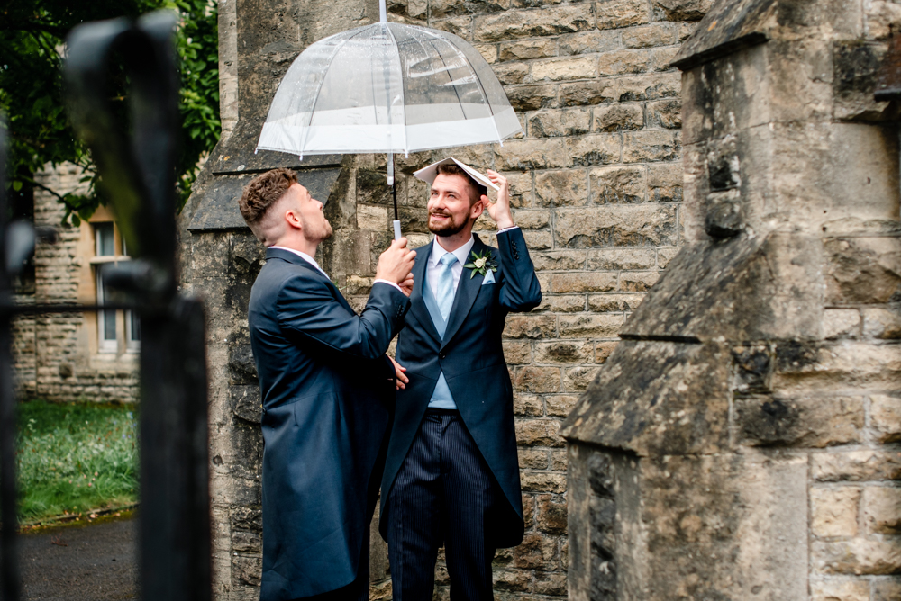 groomsmen rain wedding