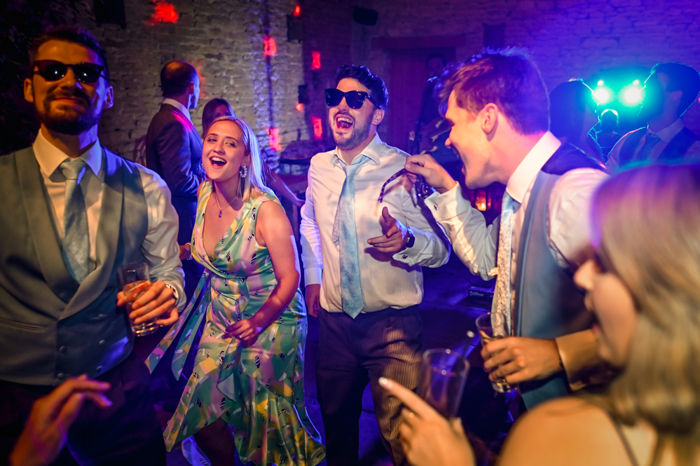 wedding disco stroud photographer