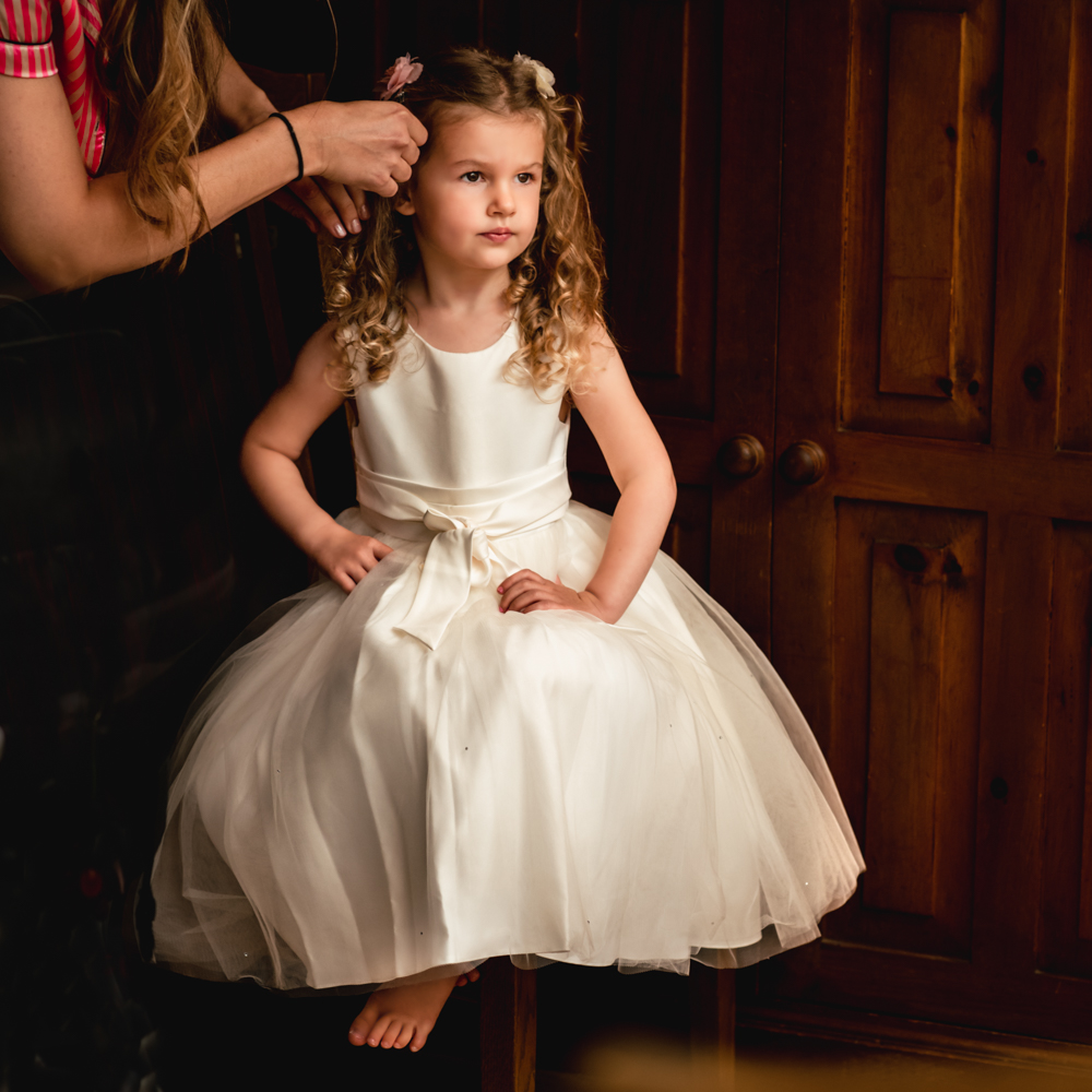 timeless portrait of a flower girl wedding l
