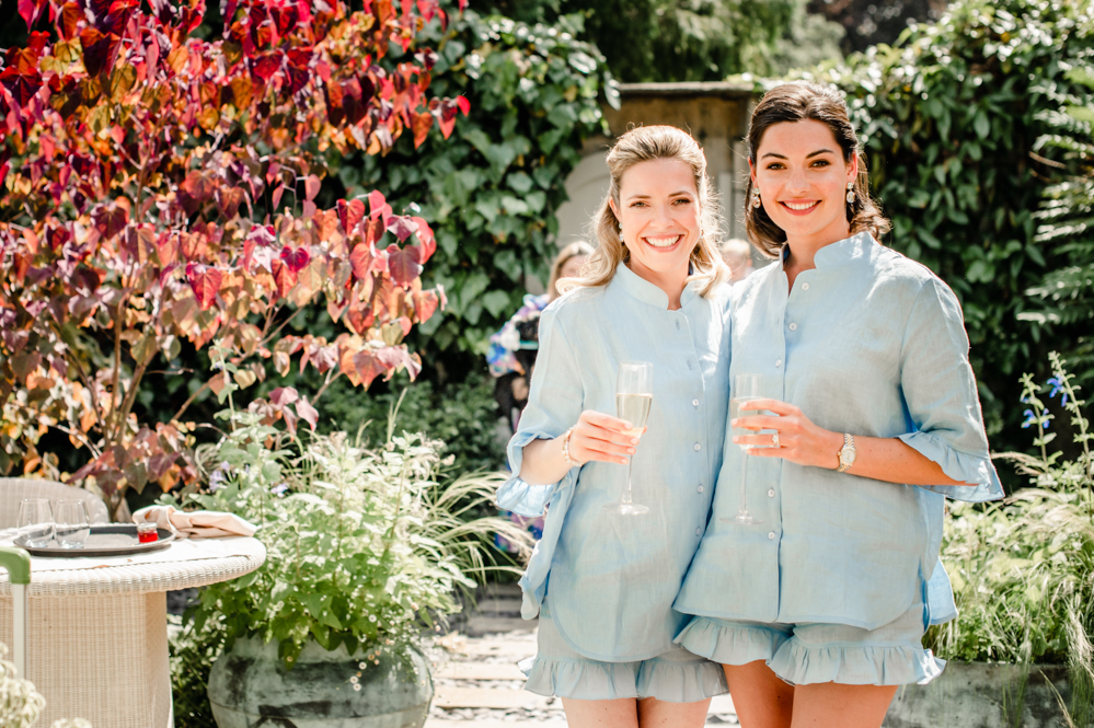 bridesmaids in  blue