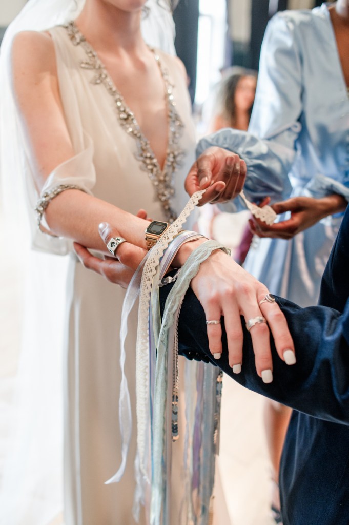 hand fasting wedding photography cotswolds