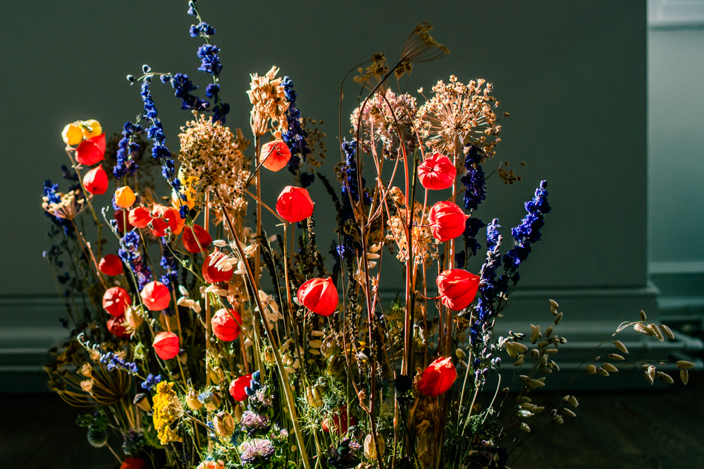 dried flowers wedding floral costwolds
