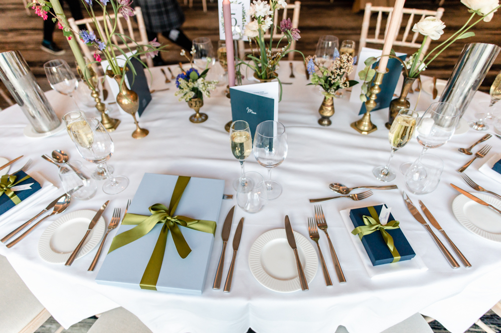 wedding decor navy green table settings