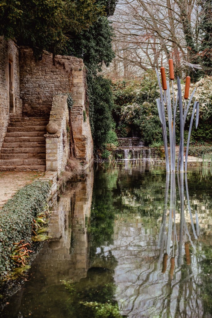 lake wedding venue Le Manoir aux Quat'Saisons hotel 