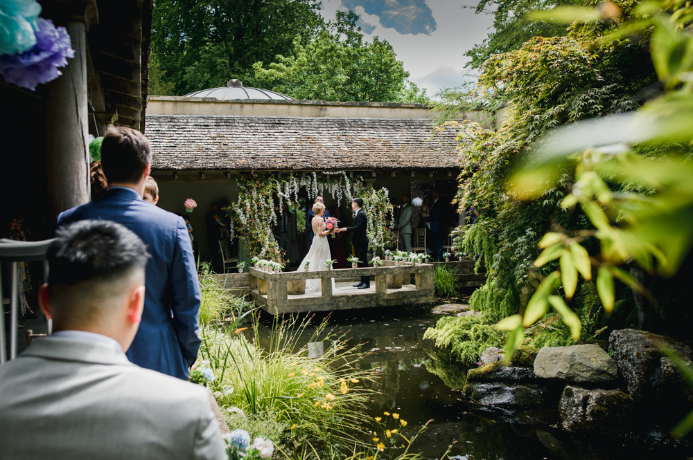 wedding pond outdoor photography 