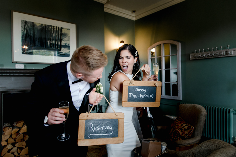 relaxed fun wedding photography cotswold