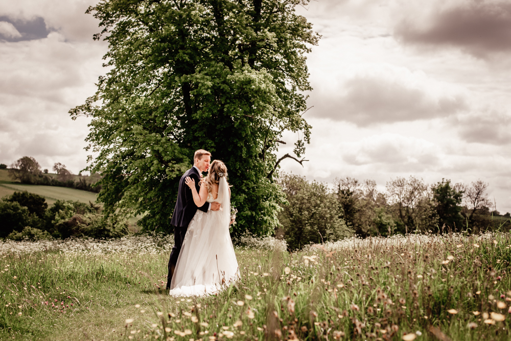 wedding meadow countryside