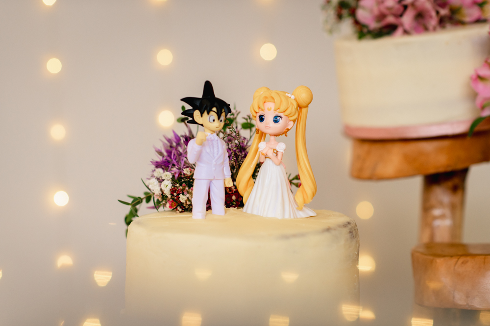 wedding cake toppers